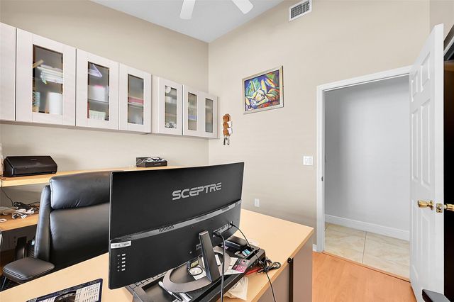 5305 NW 126th Dr, Coral Springs, FL 33076