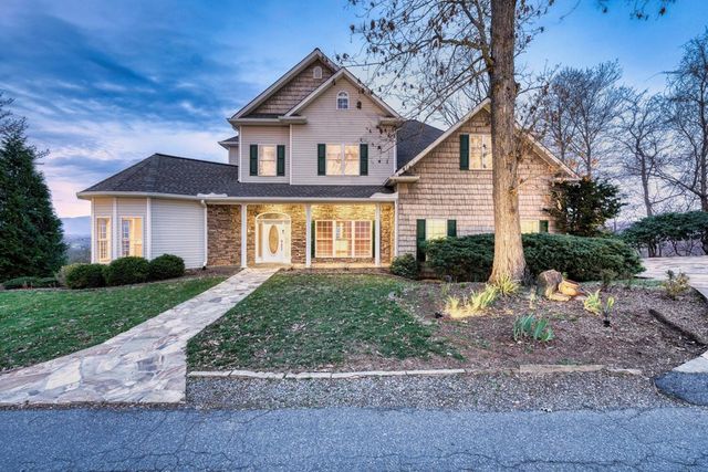 1436 Harris Ridge Drive, Young Harris, GA 30582