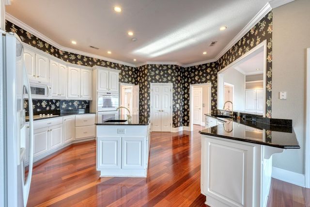 1436 Harris Ridge Drive, Young Harris, GA 30582