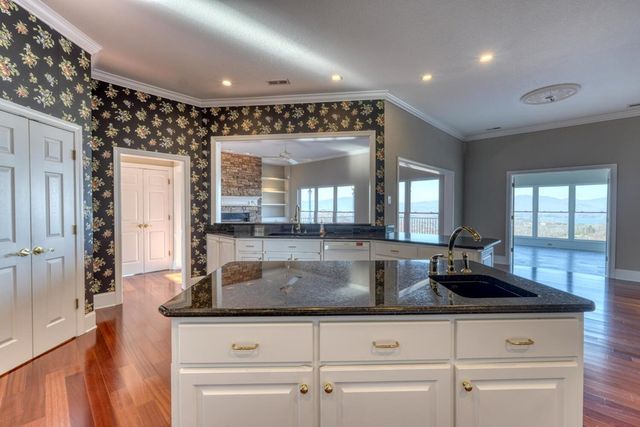 1436 Harris Ridge Drive, Young Harris, GA 30582