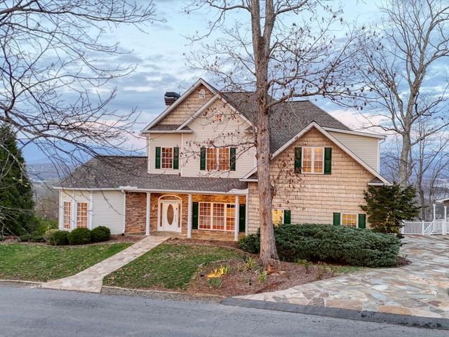 1436 Harris Ridge Drive, Young Harris, GA 30582