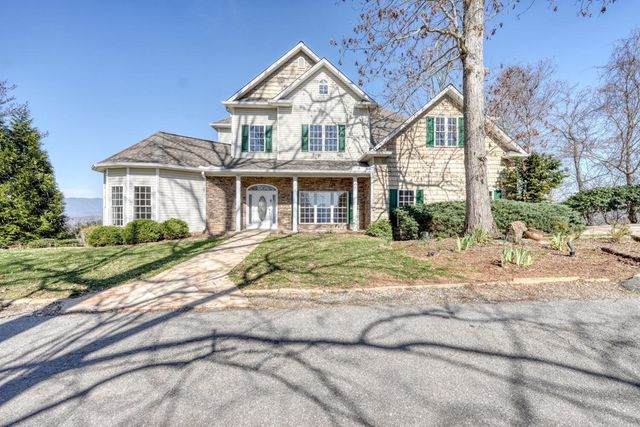 1436 Harris Ridge Drive, Young Harris, GA 30582
