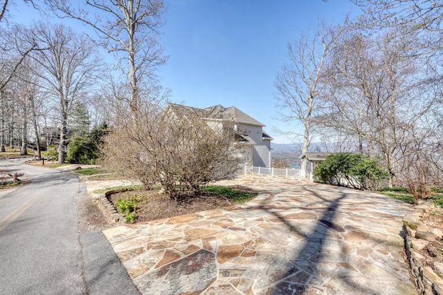 1436 Harris Ridge Drive, Young Harris, GA 30582