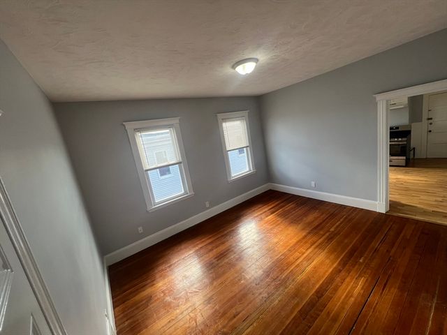 98 Irving 3, Everett, MA 02149