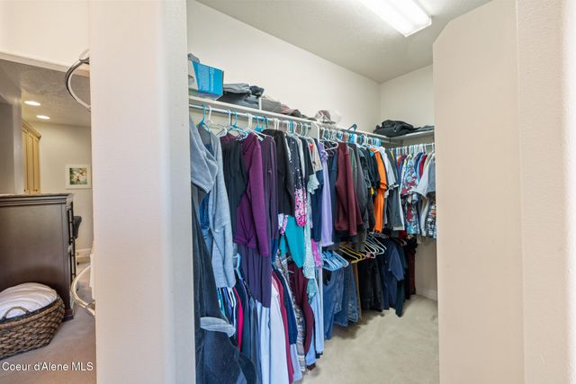 906 N Balcony Dr, Coeur D'alene, ID 83814
