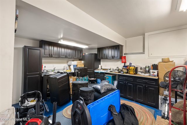 906 N Balcony Dr, Coeur D'alene, ID 83814