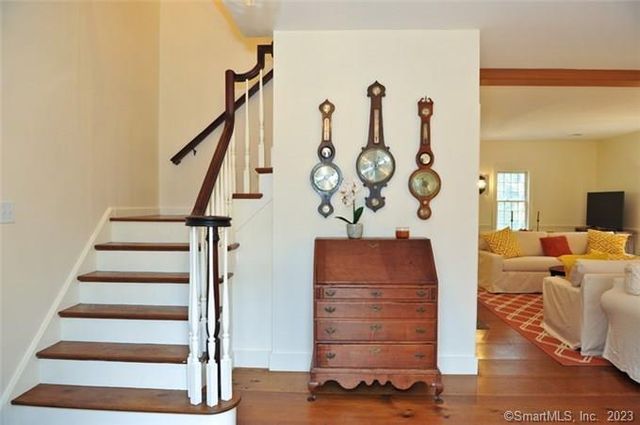 33 Sentry Hill Road, Roxbury, CT 06783