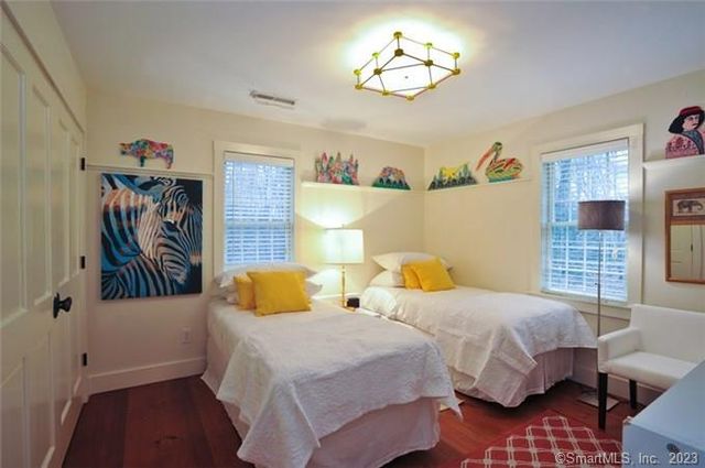 33 Sentry Hill Road, Roxbury, CT 06783