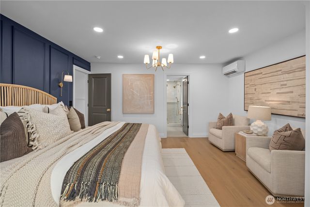 12216 Palatine Avenue N, Seattle, WA 98133