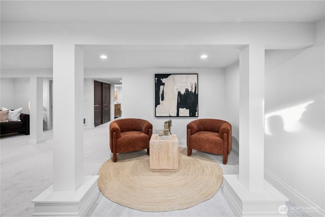 12216 Palatine Avenue N, Seattle, WA 98133