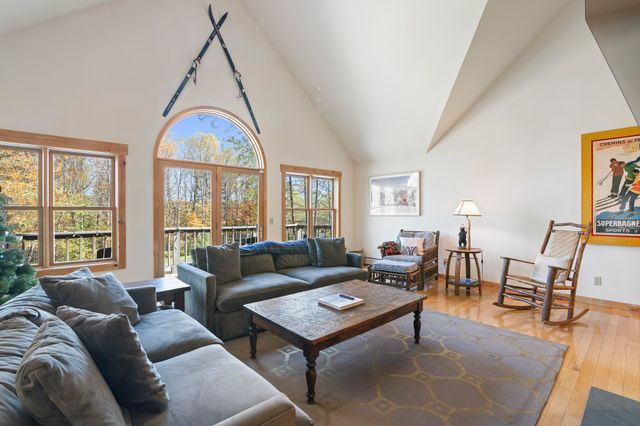 5 White Tail Lane, Dover, VT 05356