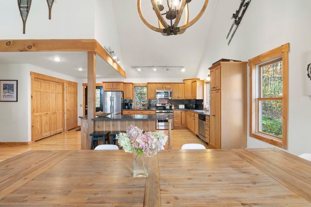 5 White Tail Lane, Dover, VT 05356