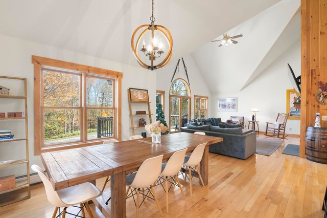 5 White Tail Lane, Dover, VT 05356
