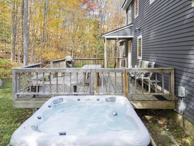 5 White Tail Lane, Dover, VT 05356