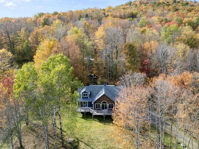 5 White Tail Lane, Dover, VT 05356