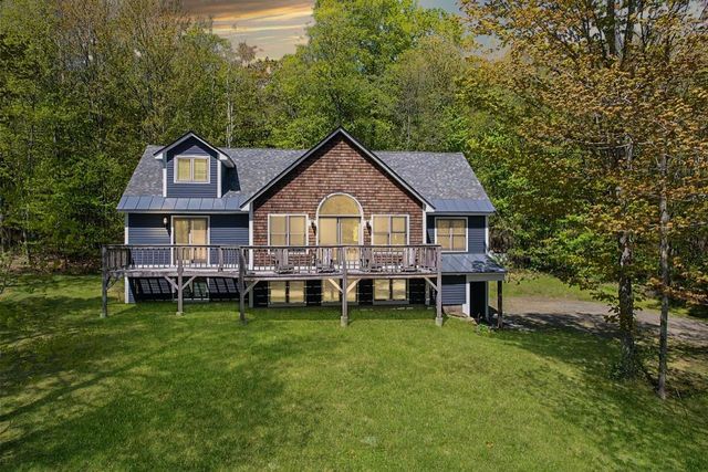 5 White Tail Lane, Dover, VT 05356