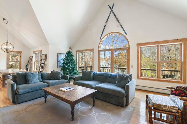 5 White Tail Lane, Dover, VT 05356