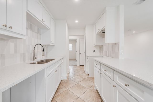 3102 Harvard Street N, Irving, TX 75062