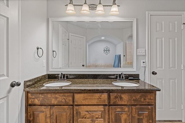 100 Cora Court, Reno, TX 76082