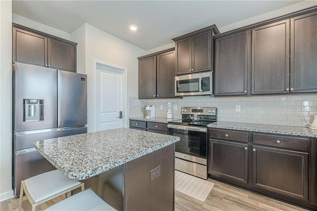 7425 Faith Street, Fairburn, GA 30213