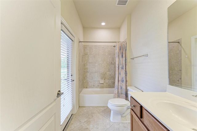 165 WANDERING WETLANDS CIRCLE, Bradenton, FL 34212