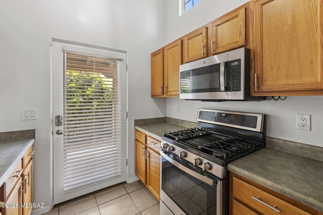 10322 E Shipley Lane, Tucson, AZ 85747