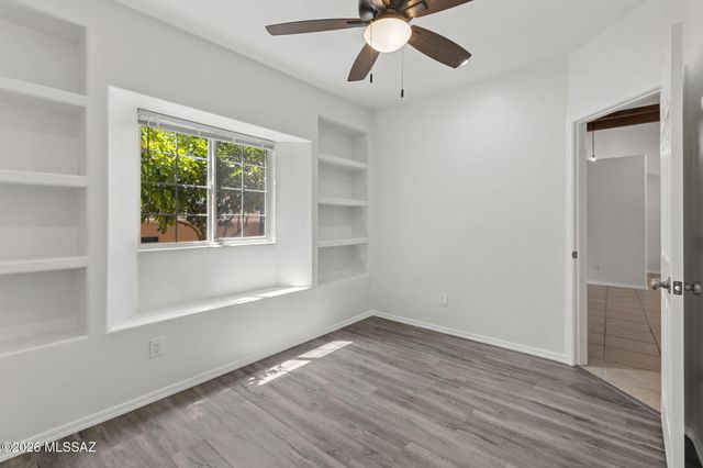 10322 E Shipley Lane, Tucson, AZ 85747