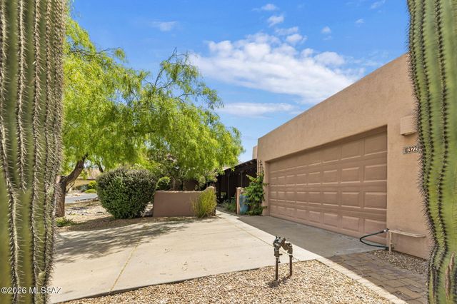 10322 E Shipley Lane, Tucson, AZ 85747