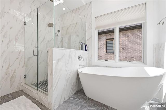 30 Lafayette Avenue, Cliffside Park, NJ 07010