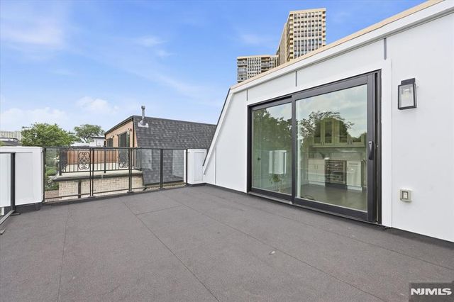 30 Lafayette Avenue, Cliffside Park, NJ 07010