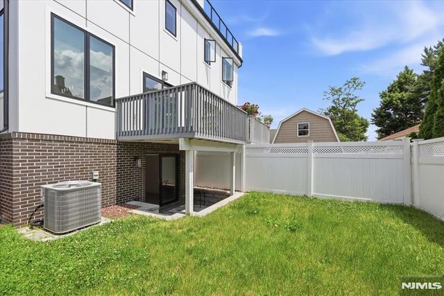 30 Lafayette Avenue, Cliffside Park, NJ 07010