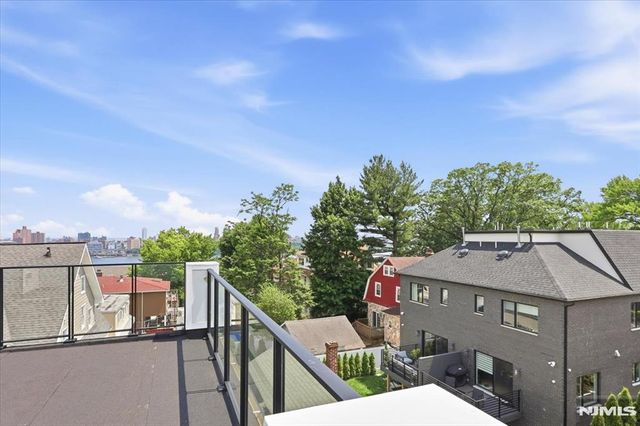 30 Lafayette Avenue, Cliffside Park, NJ 07010