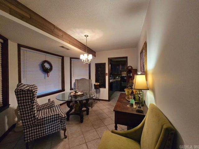 909 Killough Rd N, Wynne, AR 72396