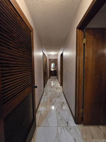 909 Killough Rd N, Wynne, AR 72396