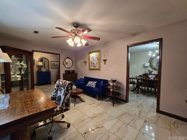 909 Killough Rd N, Wynne, AR 72396