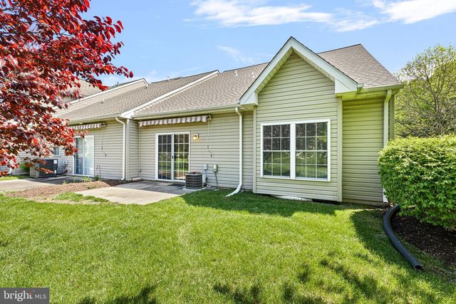 628 KENDALL DR, Bear, DE 19701