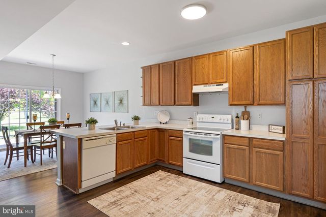 628 KENDALL DR, Bear, DE 19701