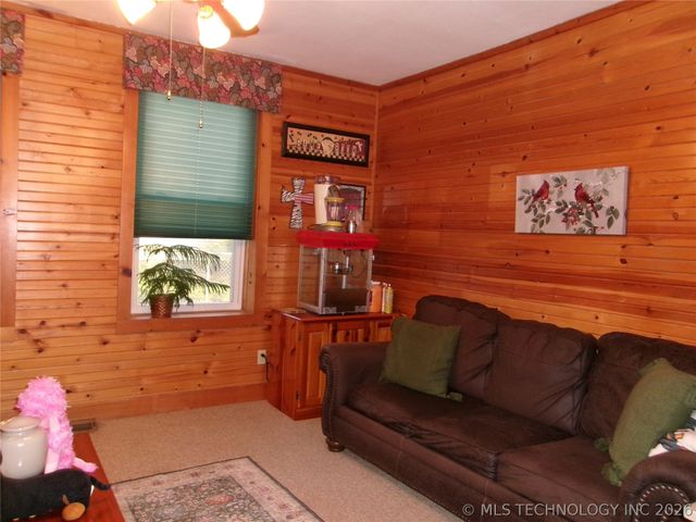 1604 E Broadway Street, Muskogee, OK 74403