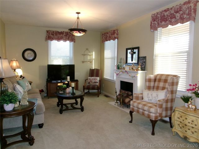 1604 E Broadway Street, Muskogee, OK 74403