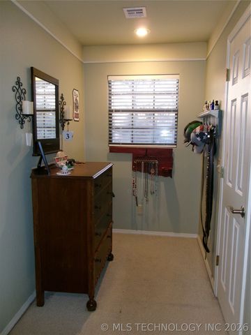 1604 E Broadway Street, Muskogee, OK 74403