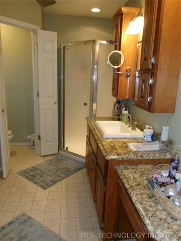 1604 E Broadway Street, Muskogee, OK 74403