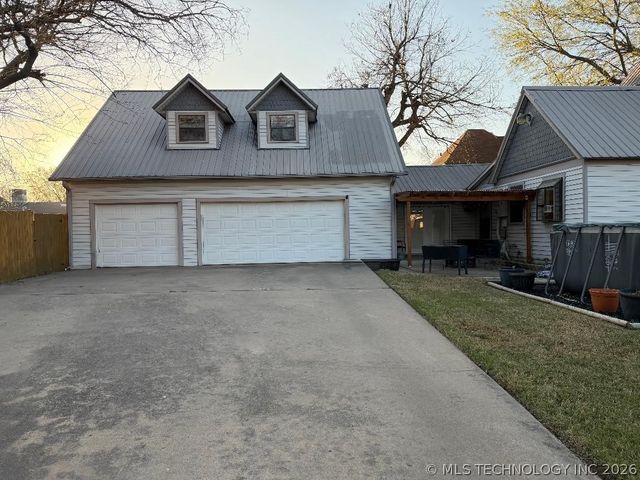 1604 E Broadway Street, Muskogee, OK 74403