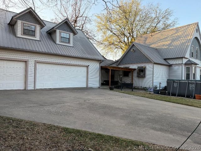 1604 E Broadway Street, Muskogee, OK 74403