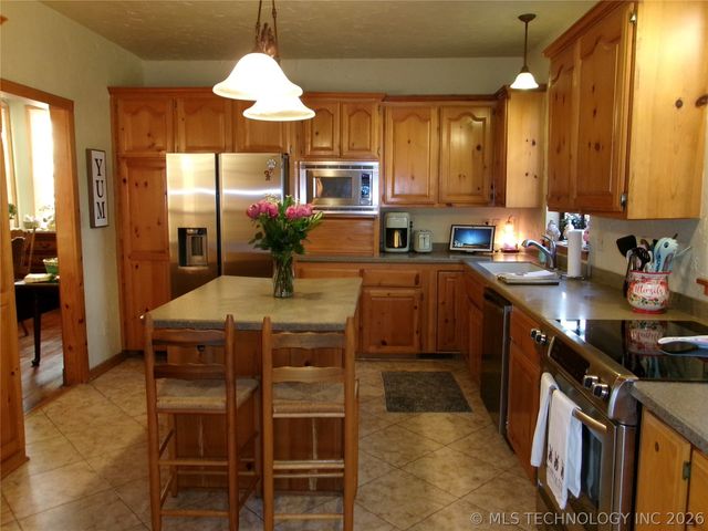 1604 E Broadway Street, Muskogee, OK 74403