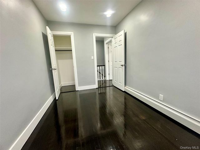 10237 187th Street, Hollis, NY 11423