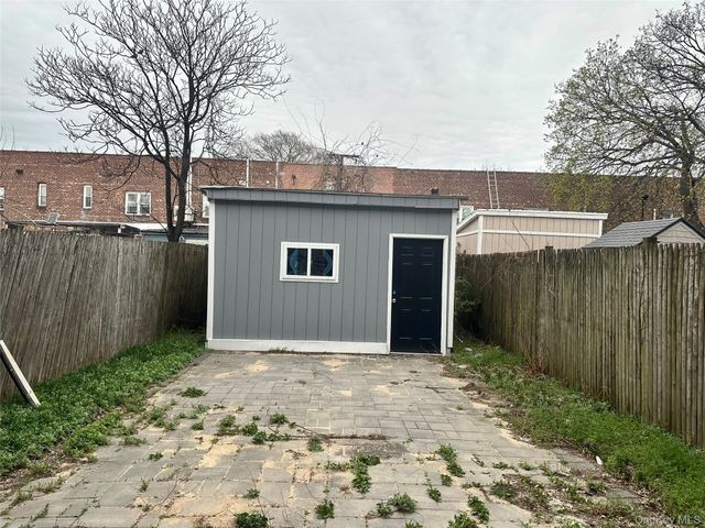 10237 187th Street, Hollis, NY 11423