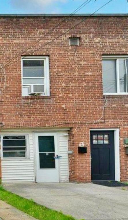 10237 187th Street, Hollis, NY 11423