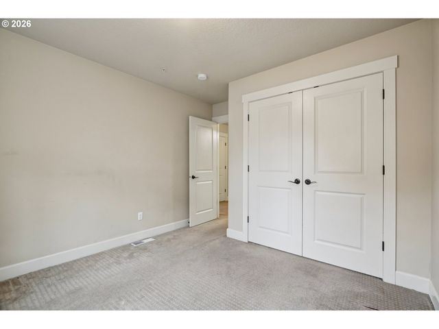 11350 Se FALCO St, Happy Valley, OR 97086