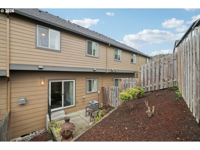 11350 Se FALCO St, Happy Valley, OR 97086