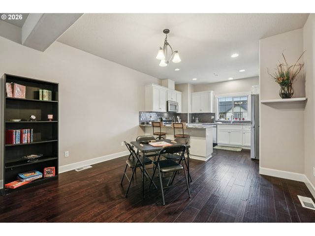 11350 Se FALCO St, Happy Valley, OR 97086